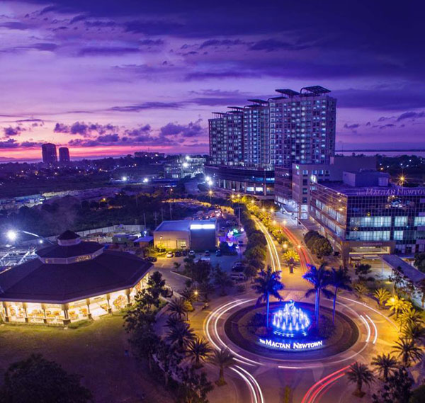 Mactan Newtown at Night